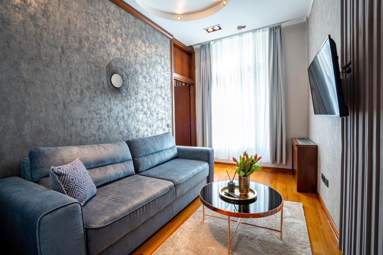 Natali Luxury Suites Belgrad Exteriör bild